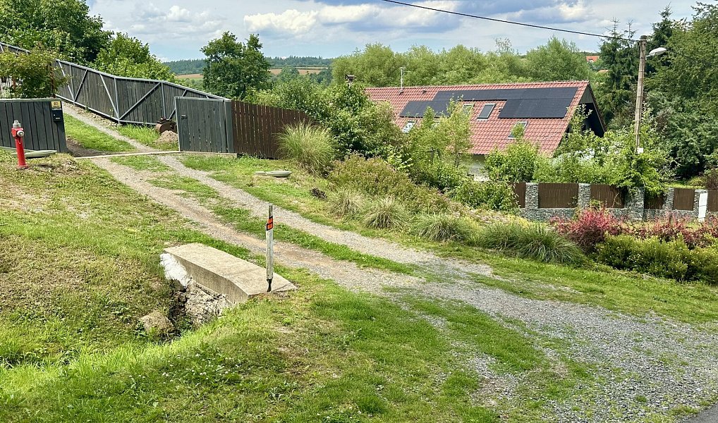 Prodej stavebního pozemku 3 706 m², Stříbrná Skalice – náhled fotky 7