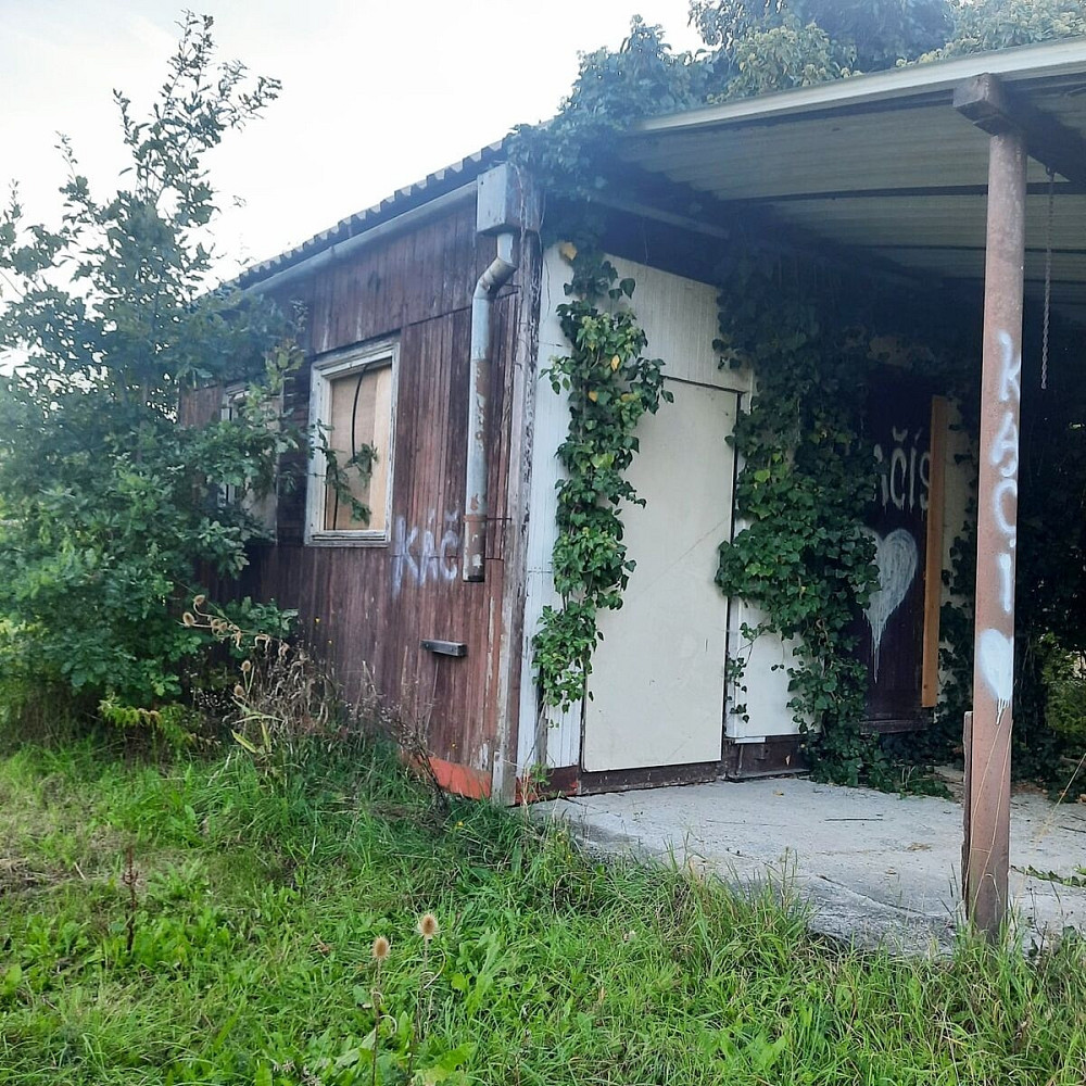 Prodej chaty/chalupy 16 m² s pozemkem 1 869 m²