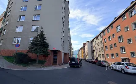 Pronájem bytu 2+kk 44 m², El. Krásnohorské, Děčín - Děčín II-Nové Město