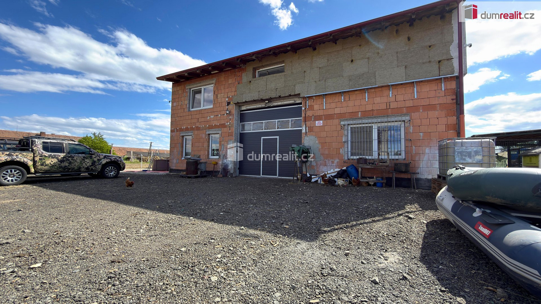 Prodej výrobních prostor 3 255 m²