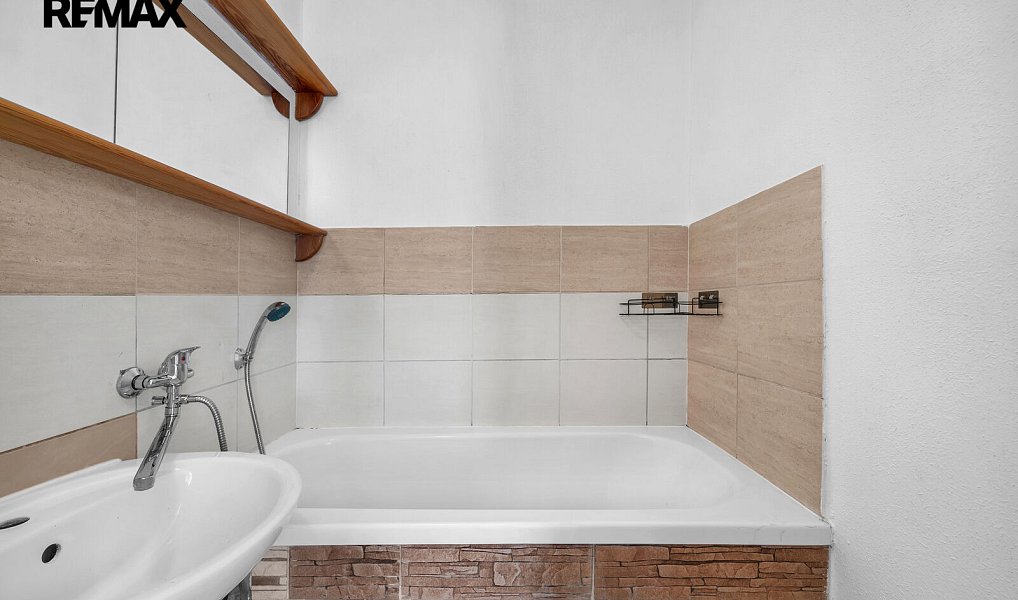 Pronájem bytu 3+kk 70 m², Nymburk – náhled fotky 18
