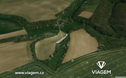 Prodej pole 568 m², Nebužely, okres Mělník