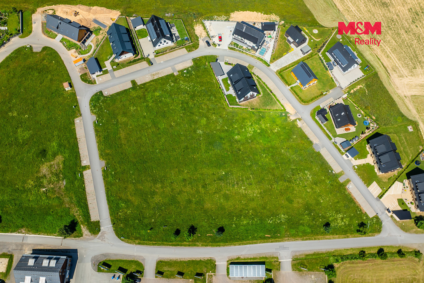 Prodej stavebního pozemku 1 251 m² – fotografie 3