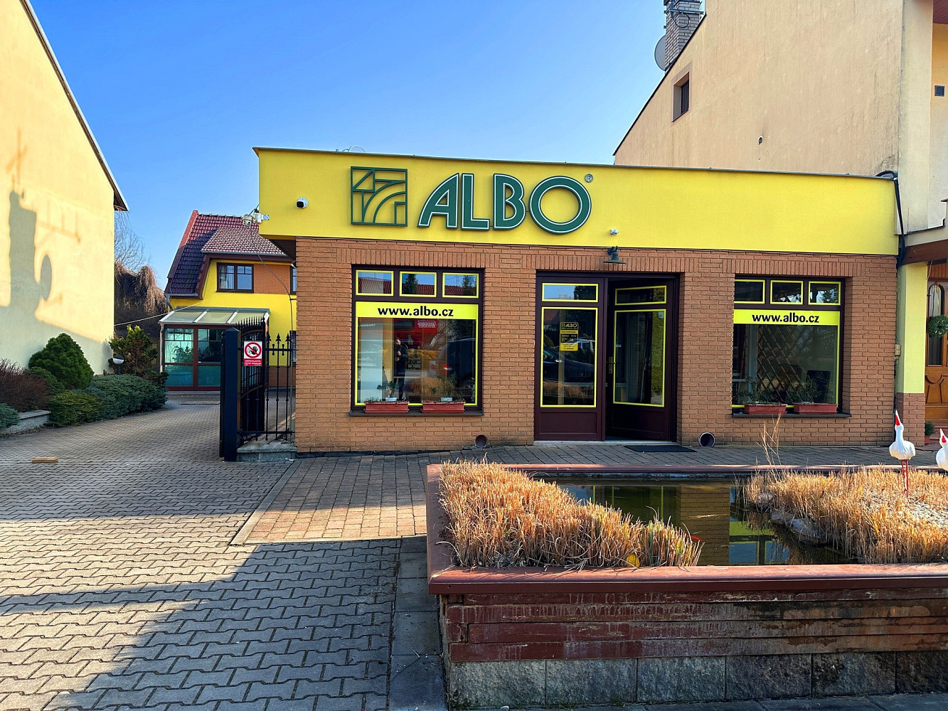 Prodej obchodních prostor 2 800 m²
