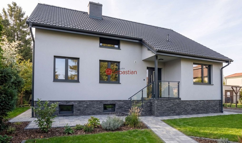 Prodej domu 300 m² s pozemkem 739 m², Rožmitál pod Třemšínem – náhled fotky 27