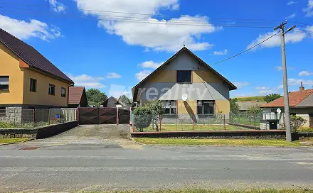 Prodej domu 310 m² s pozemkem 2 061 m², Kamenice - Řehořov, okres Jihlava