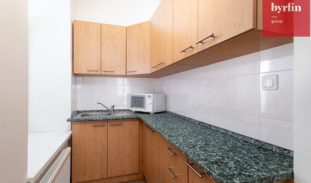 Prodej výrobních prostor 12 420 m², Krnov – náhled fotky 20
