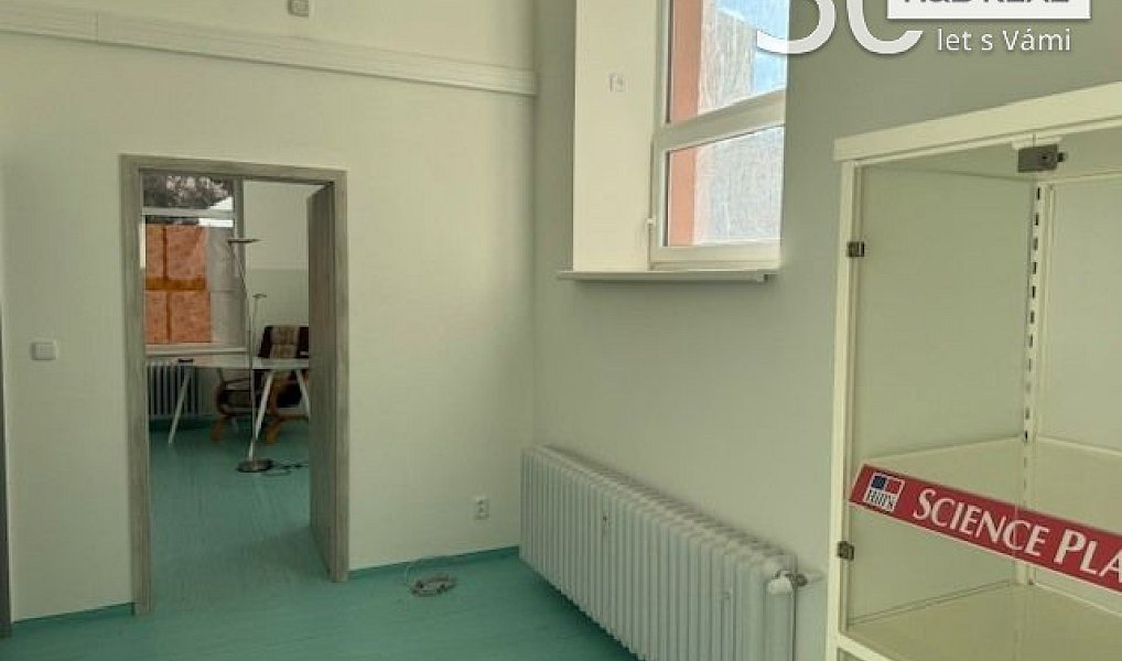 Pronájem obchodních prostor 200 m², Vsetín – náhled fotky 7
