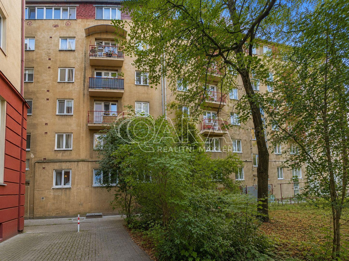 Pronájem bytu 2+1 60 m² – fotografie 3