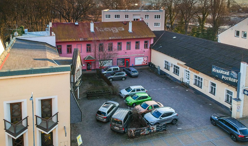 Prodej komerčního objektu (jiného typu) 950 m², Karlovy Vary – náhled fotky 2