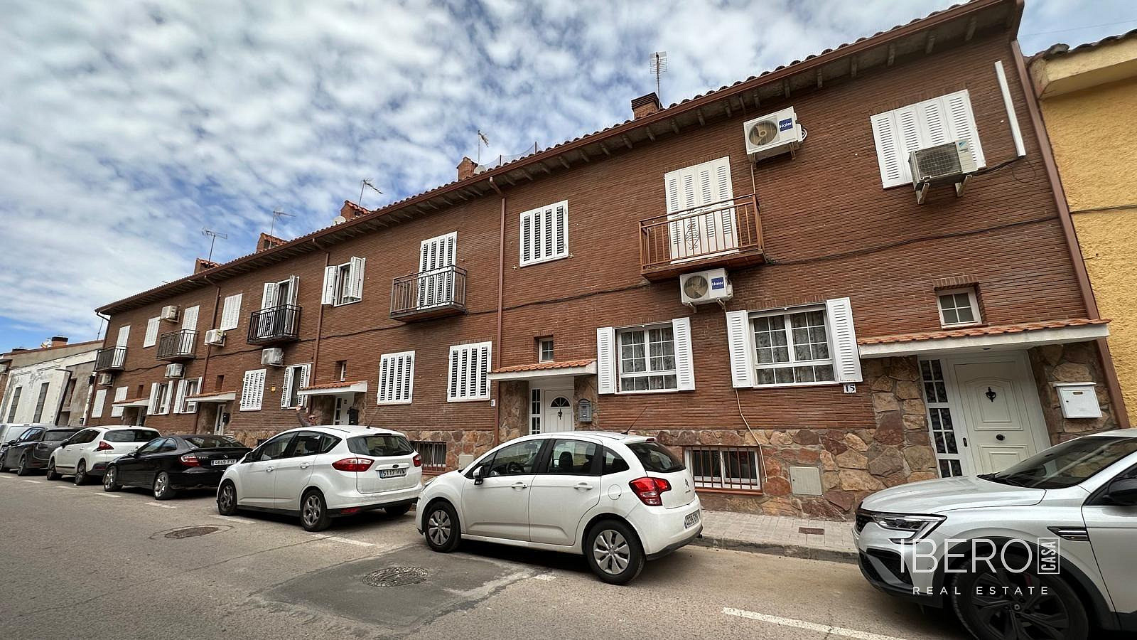Prodej domu 236 m² s pozemkem 236 m² — photo 2