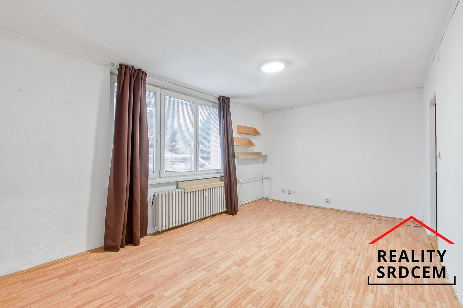 Pronájem bytu 1+kk 31 m² – fotografie 4