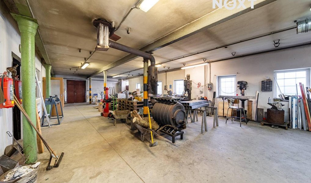 Pronájem výrobních prostor 400 m², Boršov nad Vltavou – náhled fotky 12