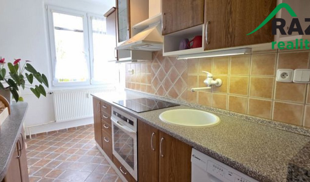 Pronájem bytu 2+1 66 m², Tachov – náhled fotky 2