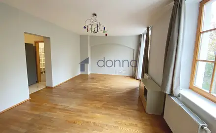 Pronájem bytu 3+1 91 m², Rybalkova, Praha 10 - Vršovice