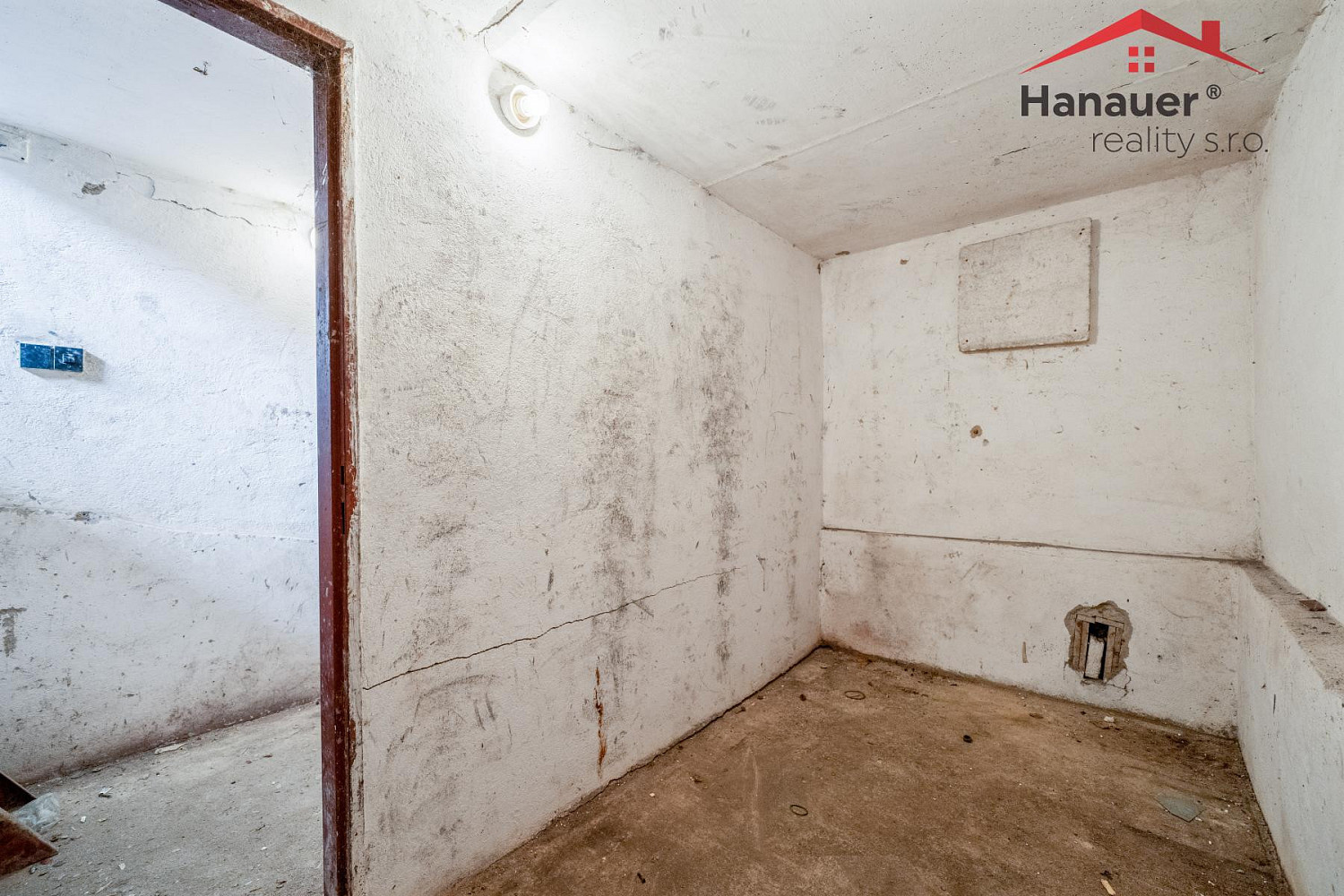 Prodej patrové garáže, 41 m2, Ústí nad Labem, ul. Hoření – fotografie 5
