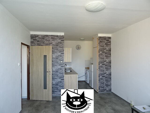 Pronájem bytu 2+kk 40 m² – fotografie 5