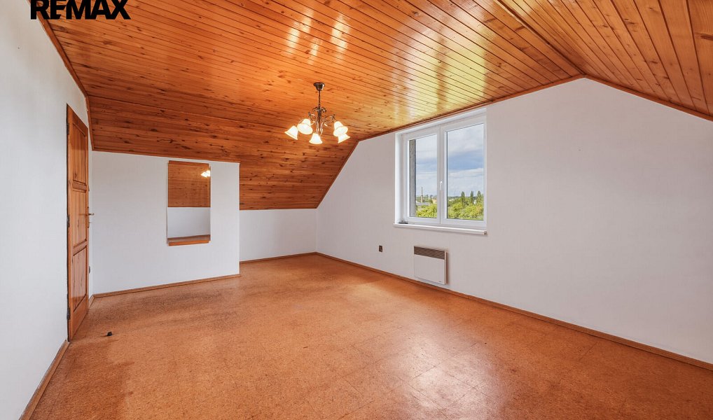 Prodej domu 122 m² s pozemkem 1 354 m², Žatec – náhled fotky 14