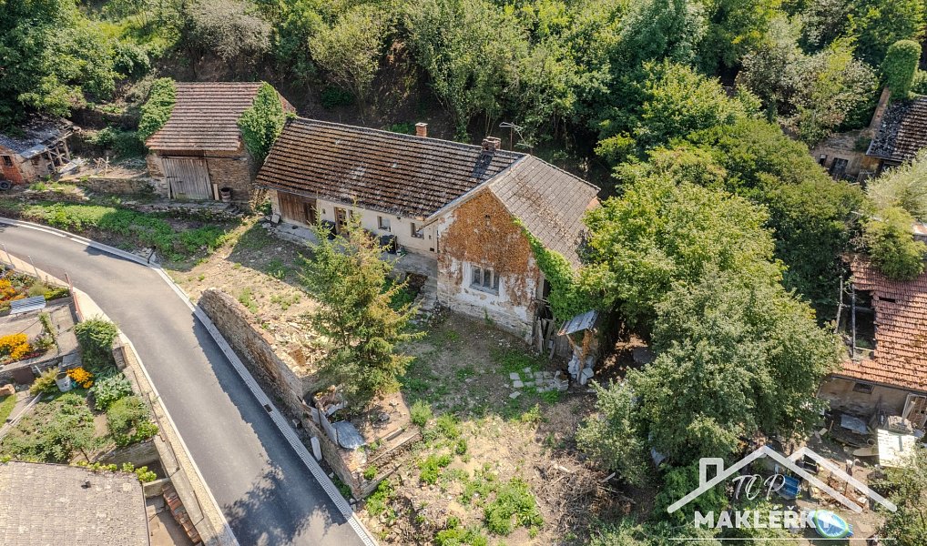 Prodej domu 70 m² s pozemkem 2 734 m², Zásmuky – náhled fotky 3