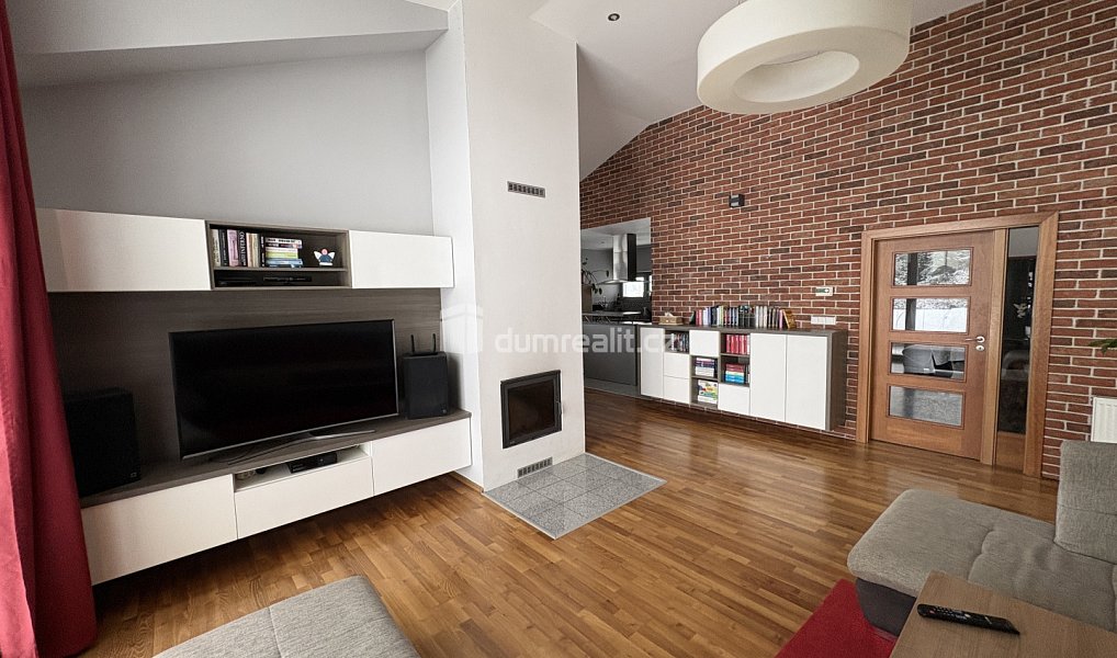 Prodej domu 208 m² s pozemkem 1 506 m², Horky nad Jizerou – náhled fotky 12
