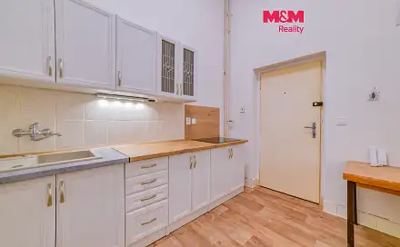 Pronájem bytu 1+kk 33 m², Anglická, Mariánské Lázně, okres Cheb