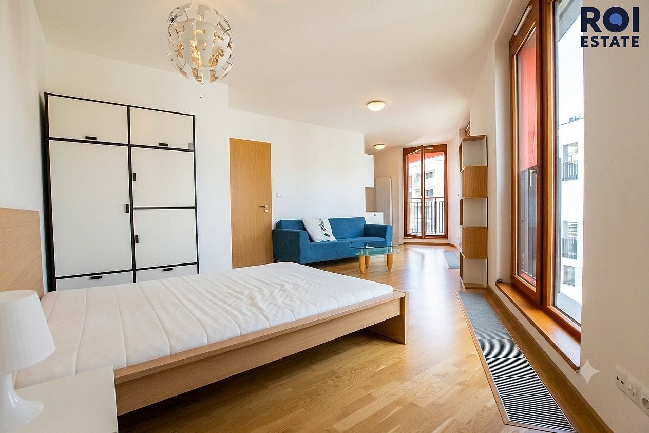 Pronájem bytu 1+kk 39 m²