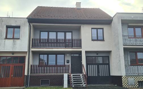 Prodej domu 190 m² s pozemkem 396 m², Březí, okres Břeclav