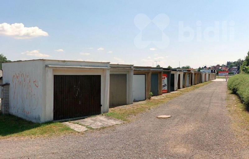 Pronájem- garáž, 20 m2, Mělník