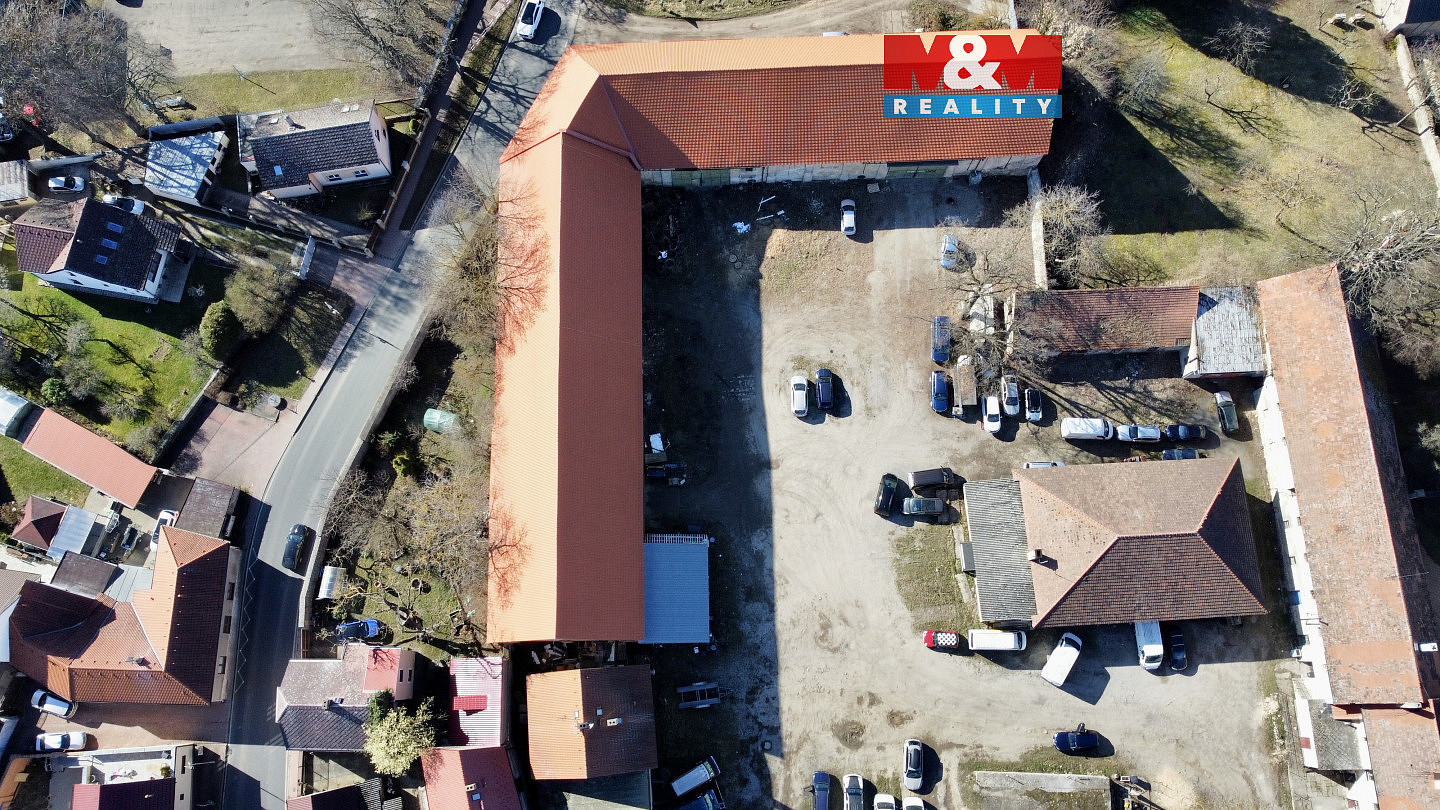 Pronájem pozemku 360 m²