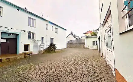 Prodej komerčního objektu (jiného typu) 838 m², Koželužská, Třebíč - Borovina