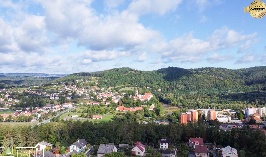 Prodej domu 270 m² s pozemkem 661 m², Sázava – náhled fotky 2