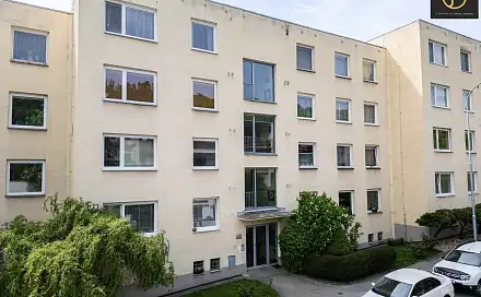 Prodej bytu 2+1 49 m², Zdíkovská, Praha 5 - Smíchov