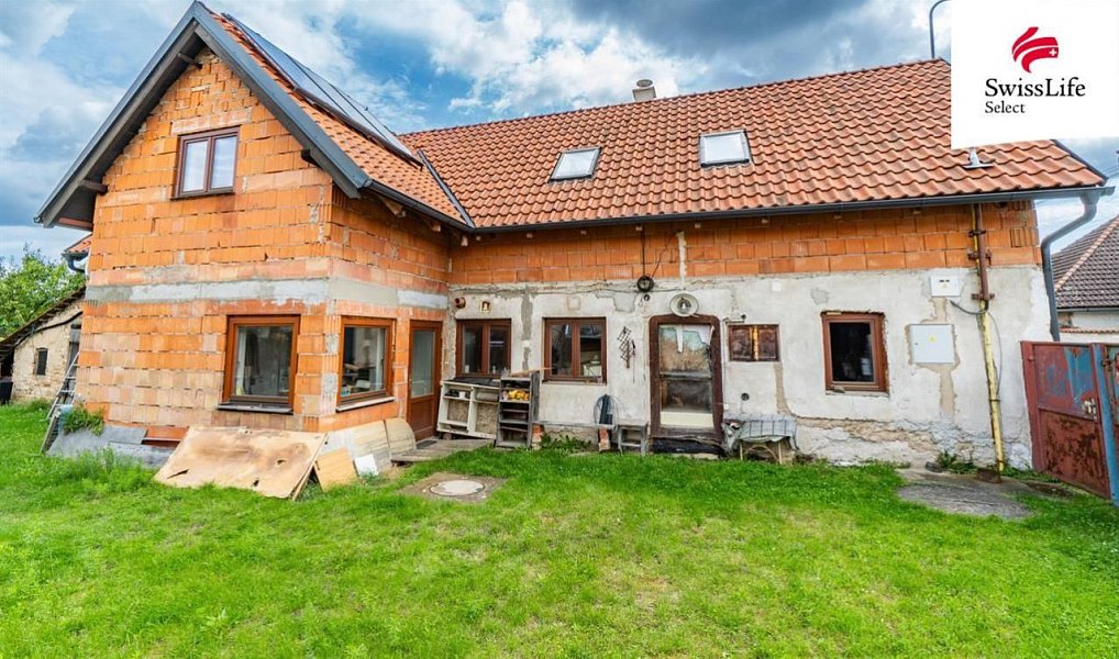 Prodej domu 240 m² s pozemkem 896 m², Kostomlátky – náhled fotky 7