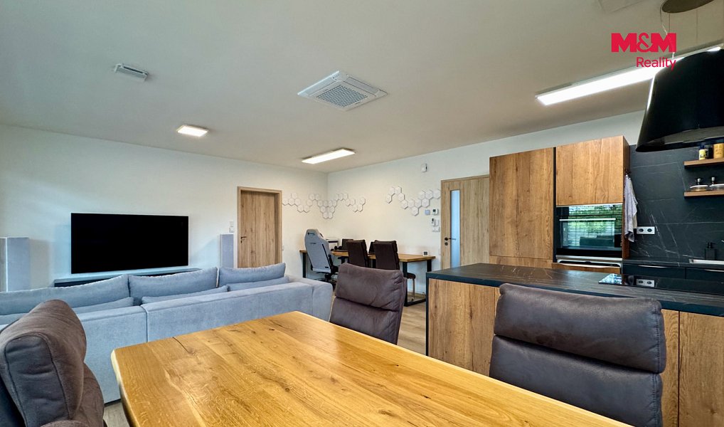 Prodej domu 96 m² s pozemkem 774 m², Lipůvka – náhled fotky 3