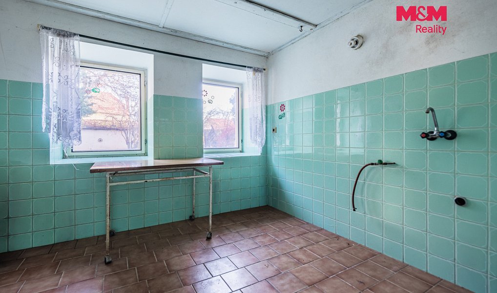 Prodej domu 365 m² s pozemkem 2 873 m², Račetice – náhled fotky 24