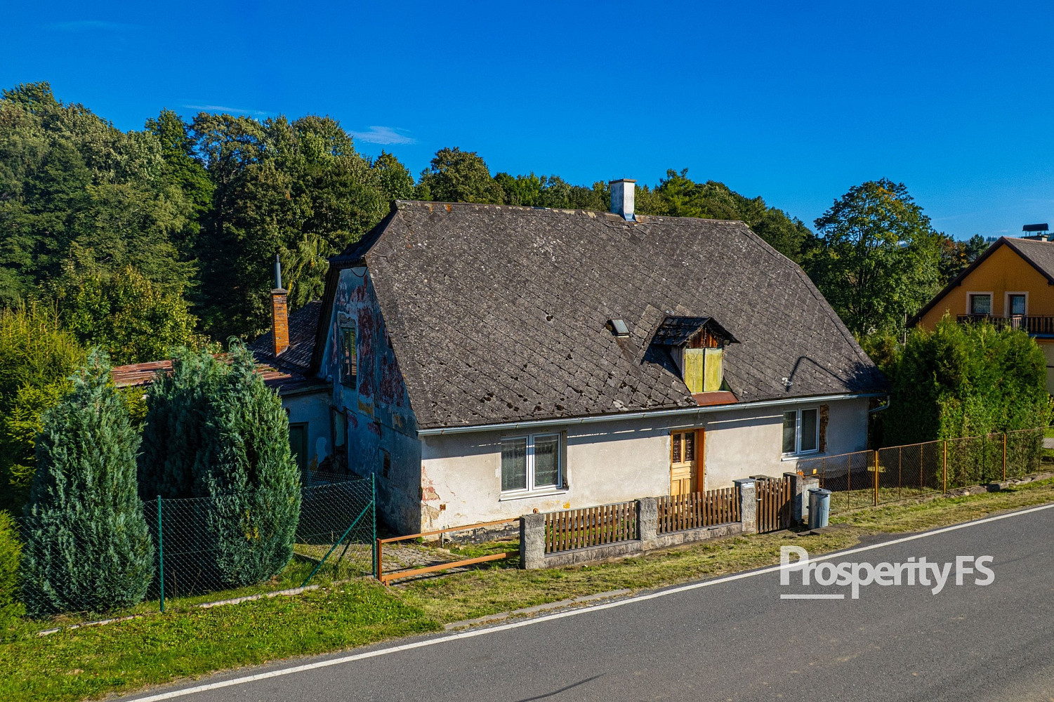Prodej domu 230 m² s pozemkem 818 m²