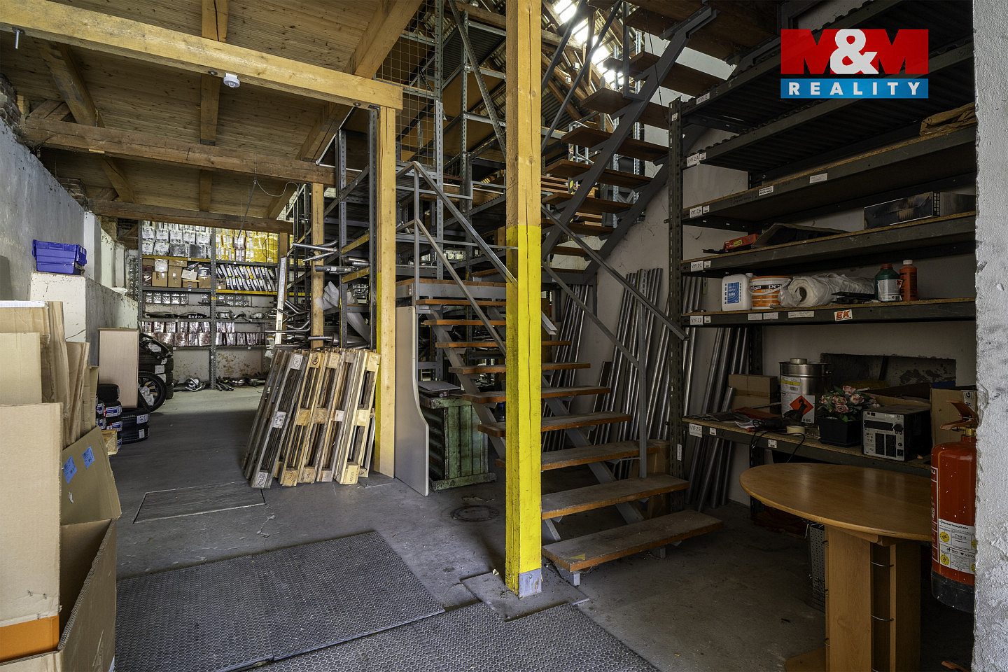 Prodej obchodních prostor 380 m² — photo 4
