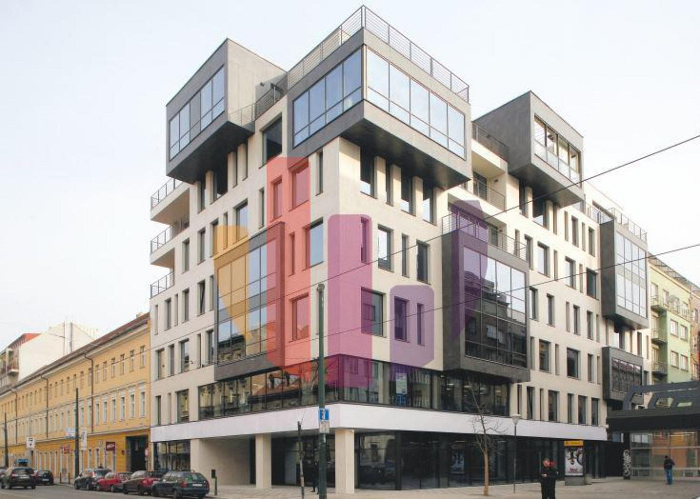 Pronájem kanceláře 882 m² — photo 4