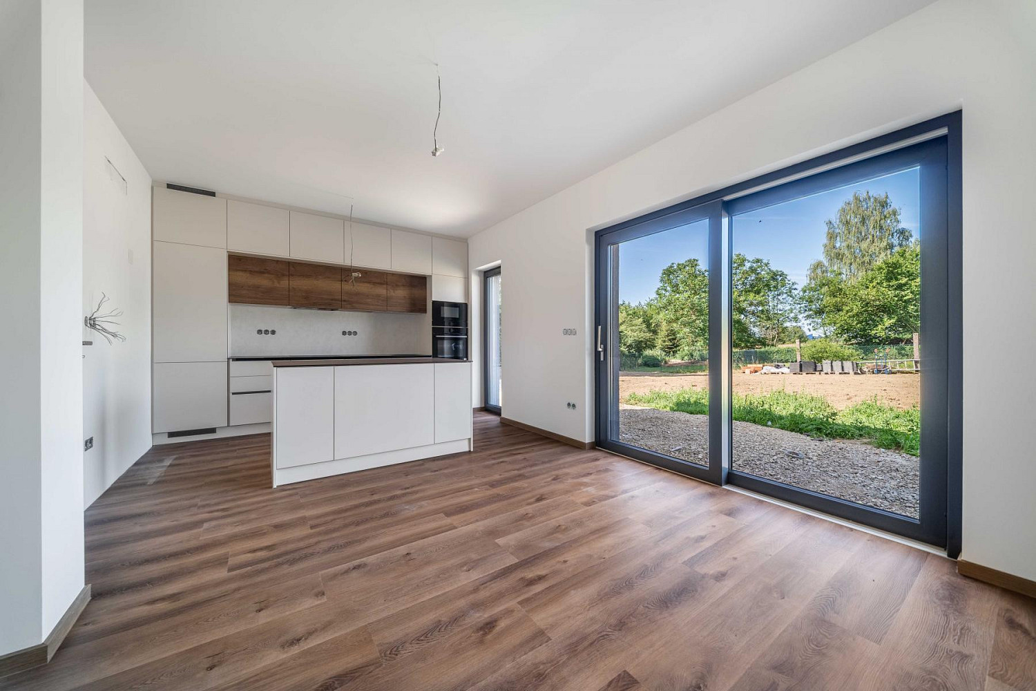 Prodej domu 141 m² s pozemkem 435 m² – fotografie 4