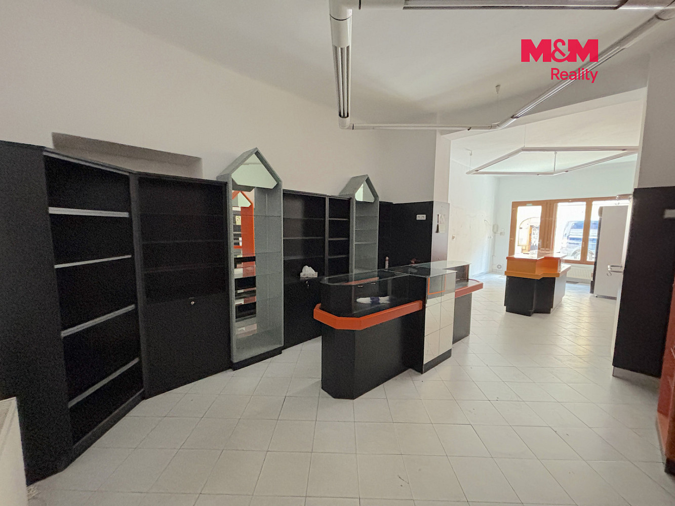 Pronájem obchodních prostor 95 m² — photo 4