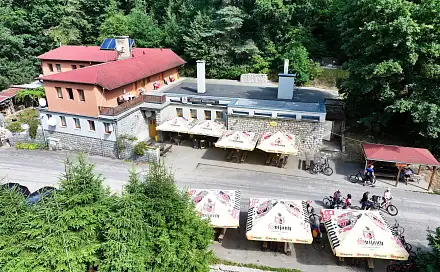 Prodej restaurace 694 m², Lužnické údolí, Tábor - Klokoty