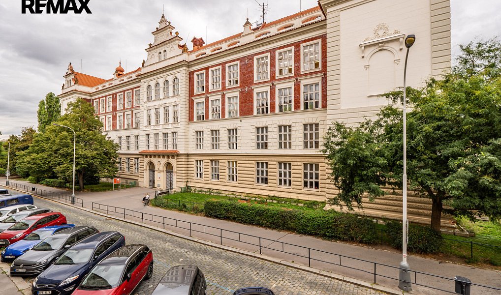 Pronájem bytu 2+1 86 m², Praha – náhled fotky 37