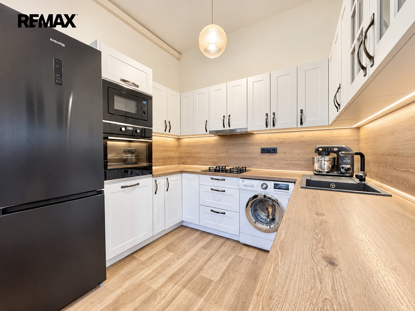 Prodej bytu 3+1 90 m² – fotografie 2