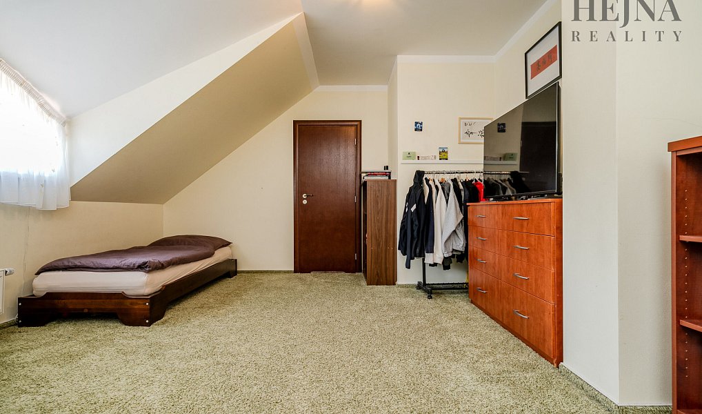 Prodej domu 311 m² s pozemkem 1 321 m², Havířov – náhled fotky 19