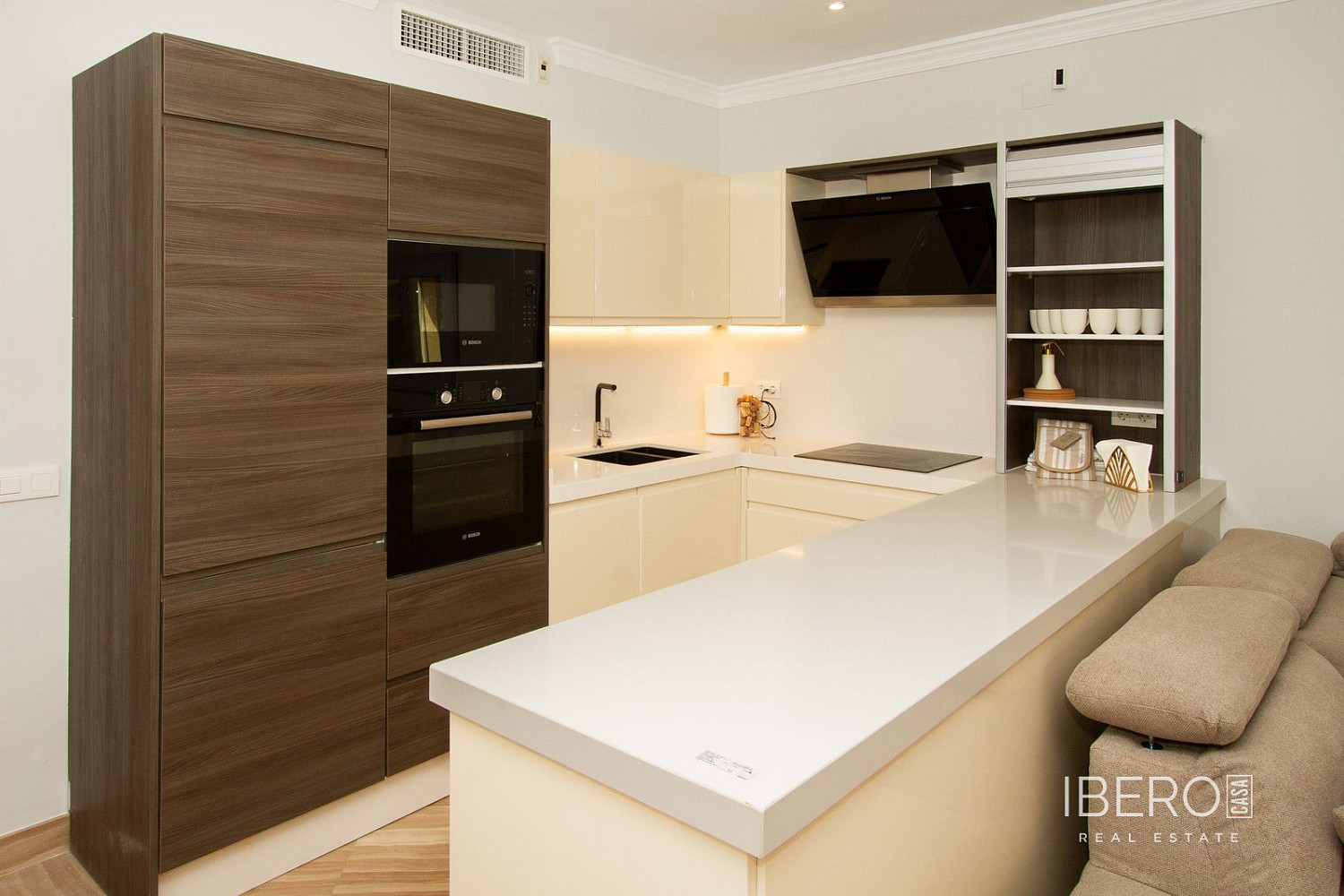 Piso 4+kk – Marbella, Elviria - Más