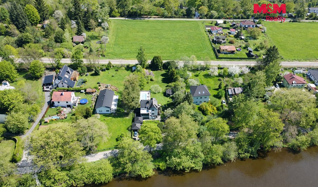 Prodej stavebního pozemku 5 501 m², Lštění – náhled fotky 8