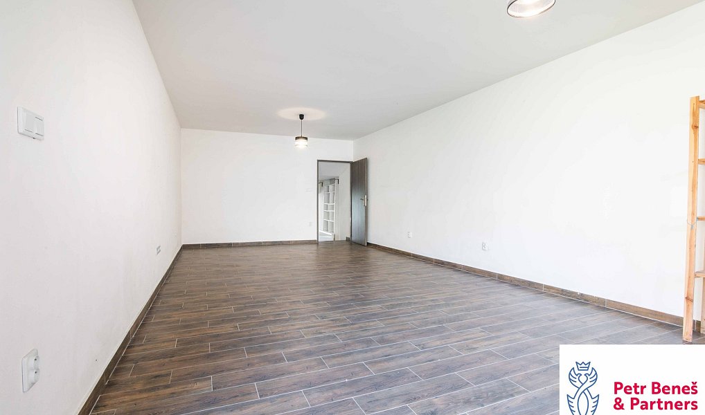 Prodej domu 189 m² s pozemkem 450 m², Rakovník – náhled fotky 16