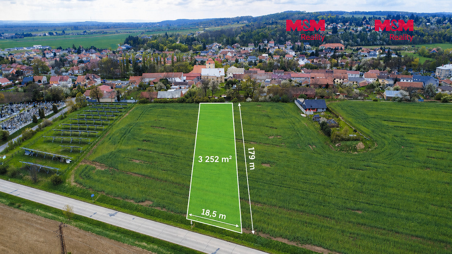 Prodej stavebního pozemku 3 252 m²