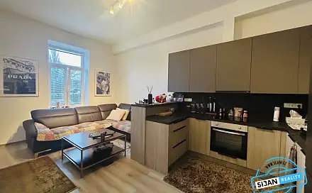 Pronájem bytu 2+kk 54 m², nám. Míru, Krnov - Pod Cvilínem, okres Bruntál
