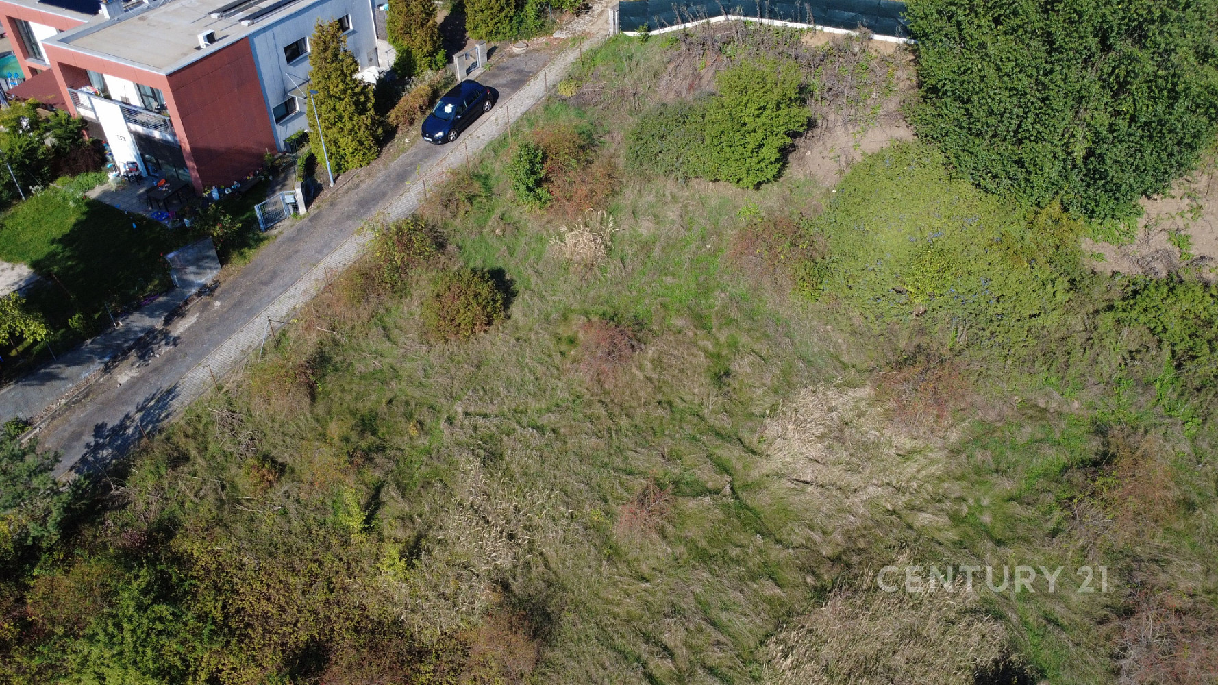 Prodej stavebního pozemku 893 m² – fotografie 3